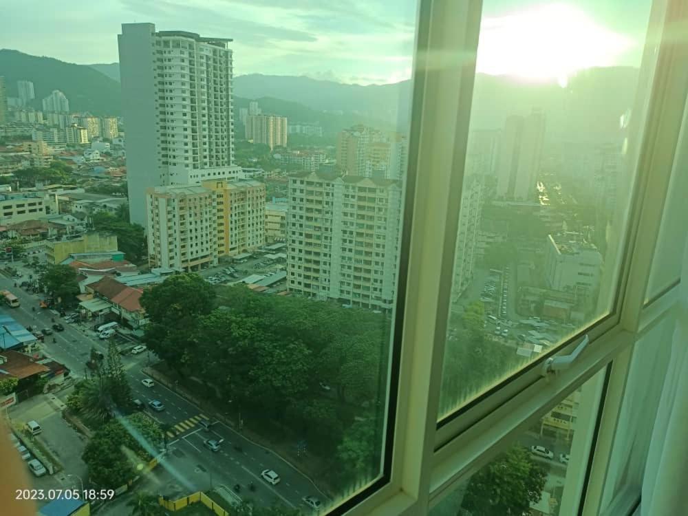 City Town 2-6 Pax Beautiful View Cozy Condo, Jelutong, Georgetown, Centre Heart Of Penang Island, Near Highway Komtar Gurney ภายนอก รูปภาพ